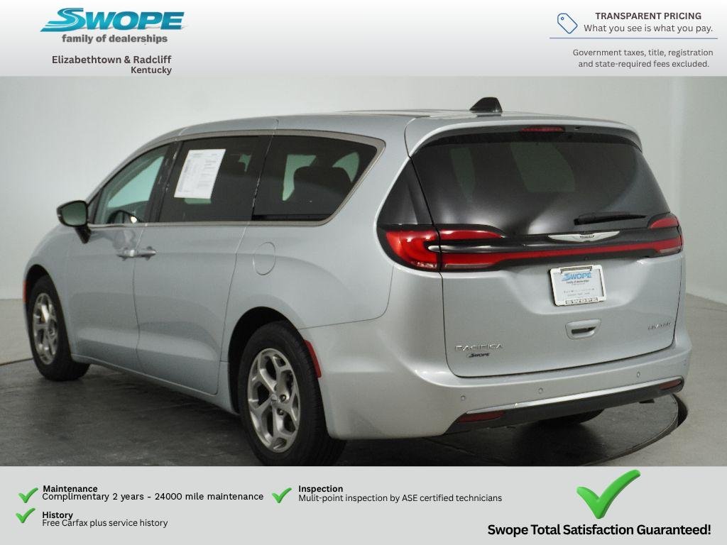 Used 2024 Silver Mist Clearcoat Chrysler Limited image 5