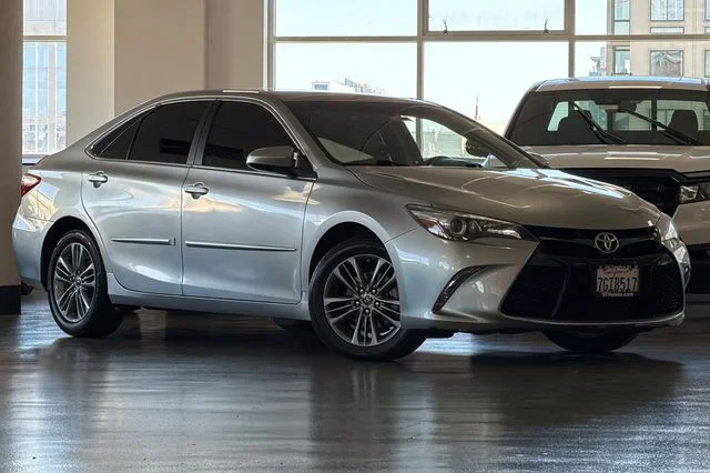 Used 2015 Toyota Camry SE with VIN 4T1BF1FK8FU478279 for sale in San Francisco, CA