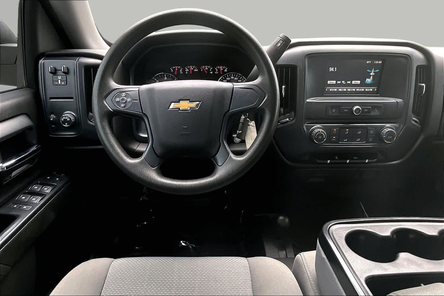 Used 2018 Black Chevrolet Custom image 6