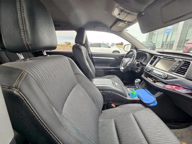 Used 2018 Celestial Silver Metallic Toyota LE Plus image 19