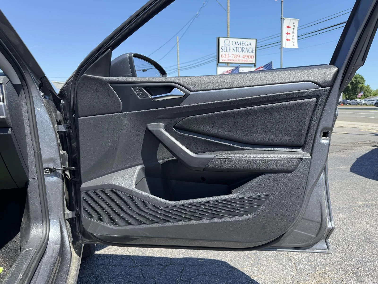2024 Volkswagen Jetta SE - Photo 13