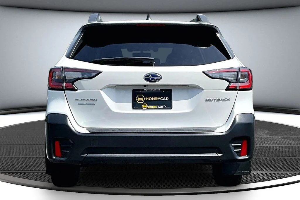 Certified Used 2022 White Subaru Premium image 5