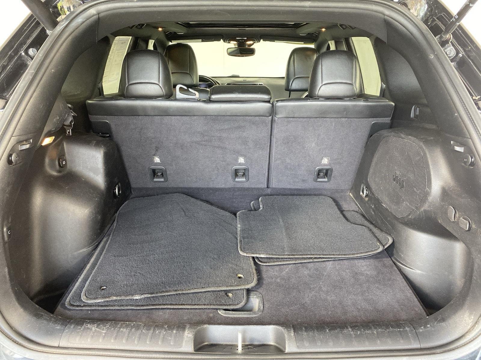 Used 2021 Diamond Black Crystal Pearlcoat Jeep High Altitude image 7