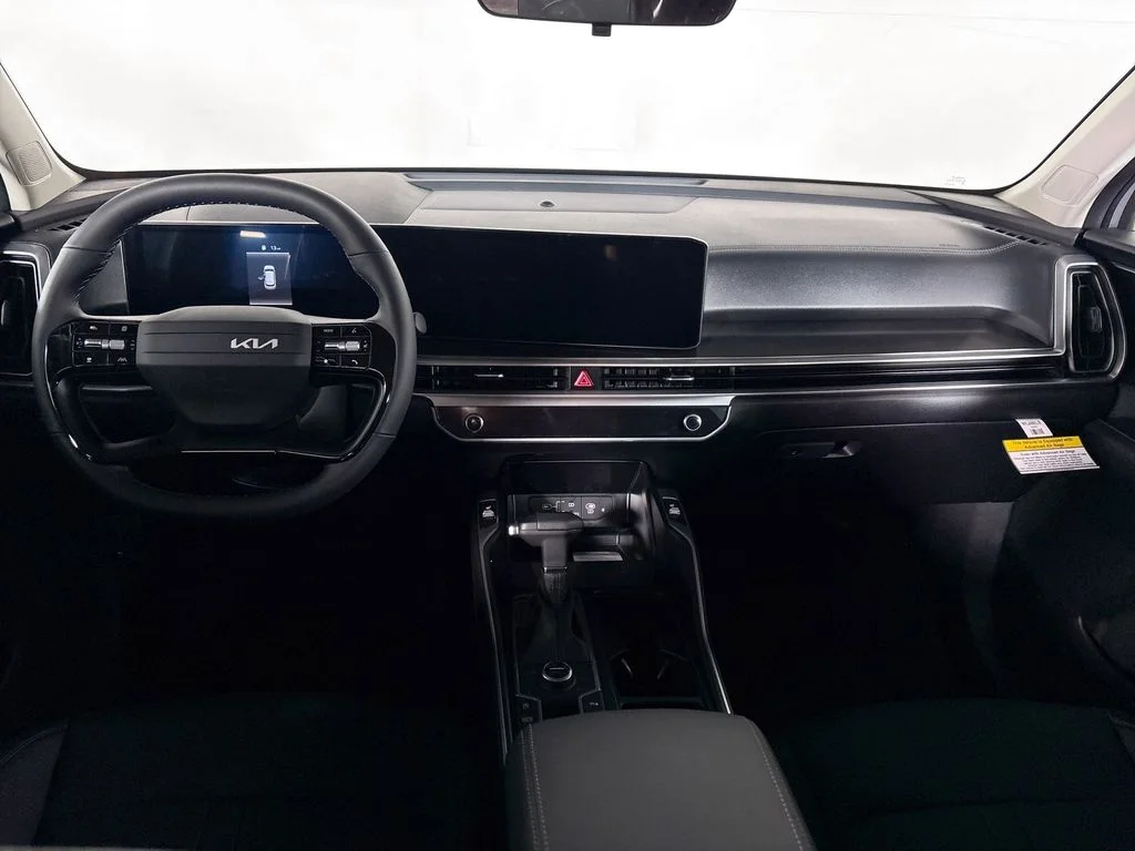 New 2026 Ivory Silver Kia S image 12
