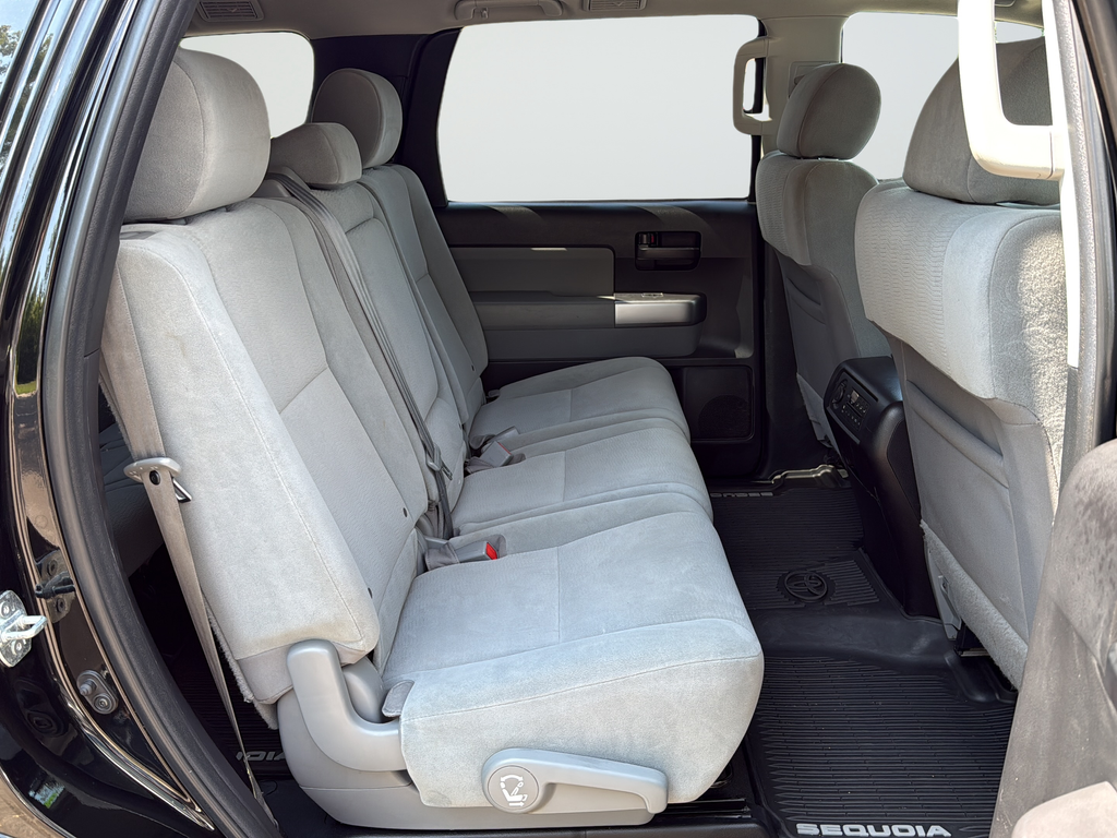 Used 2022 Black Toyota SR5 image 21