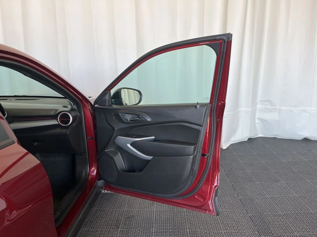 Used 2024 Red Chevrolet 1RS image 16