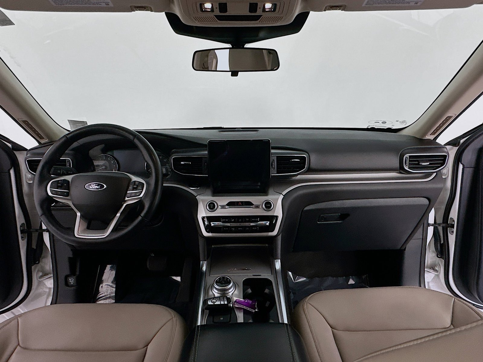 2022 Ford Explorer XLT - Photo 10