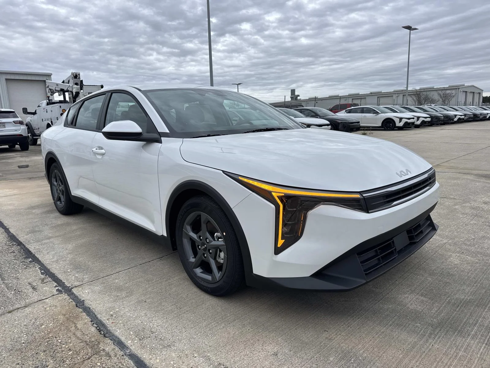 2025 Kia K4