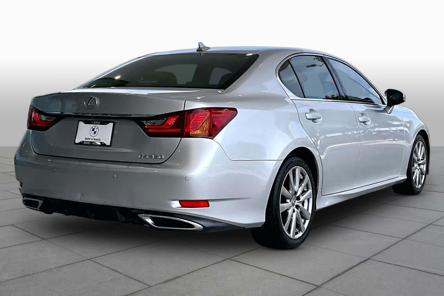 Used 2013 Liquid Platinum Lexus  image 12