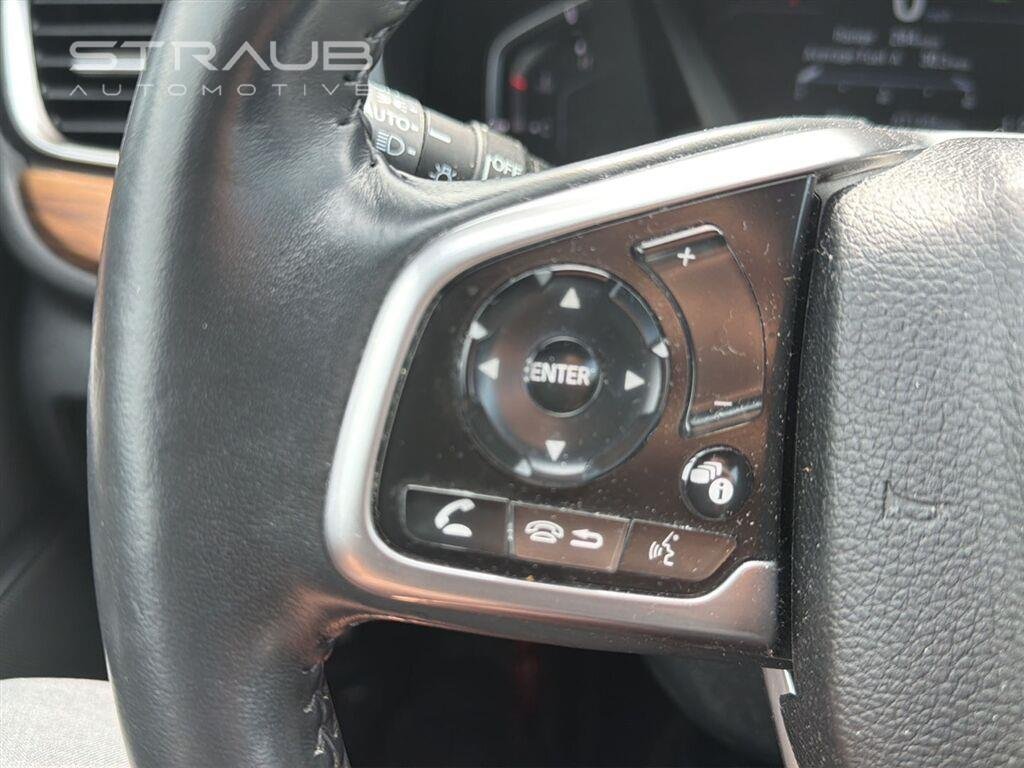 Used 2022 Crystal Black Pearl Honda Touring image 16