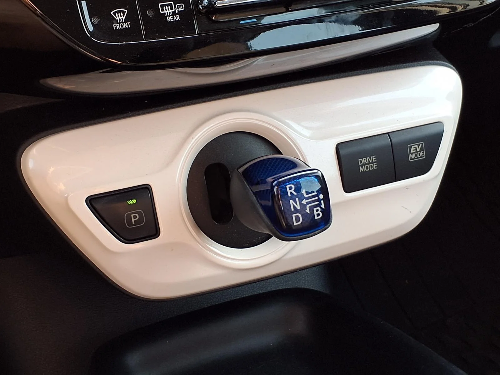 Used 2018 Super White Toyota Two Eco image 11