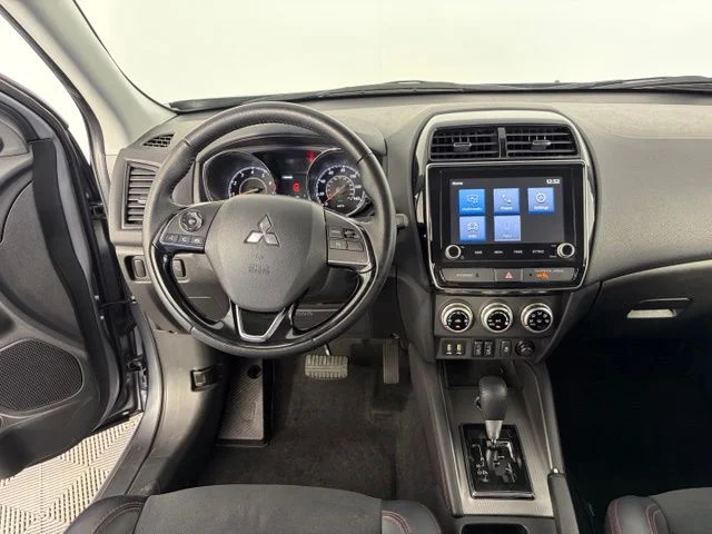 Used 2025 Gray Mitsubishi 2.0 S image 40