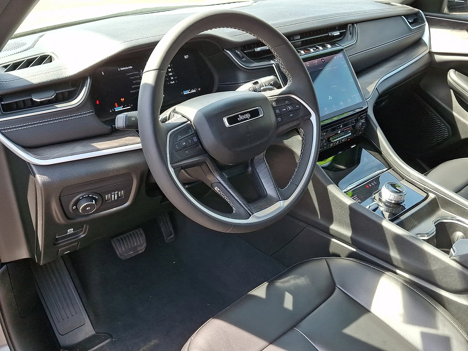 Used 2024 Baltic Gray Metallic Clearcoat Jeep Limited image 14