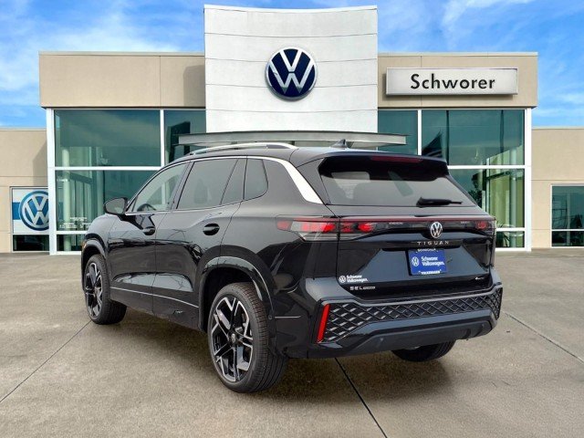 New 2026 Deep Black Pearl Volkswagen SEL R-Line Turbo 4Motion image 11