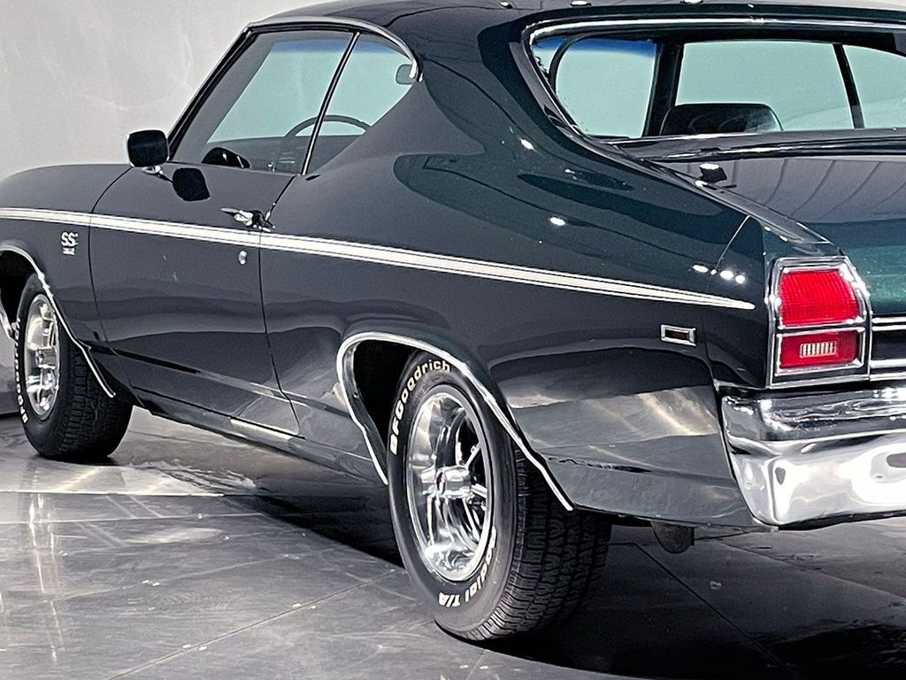 Used 1969 Green Chevrolet  image 36