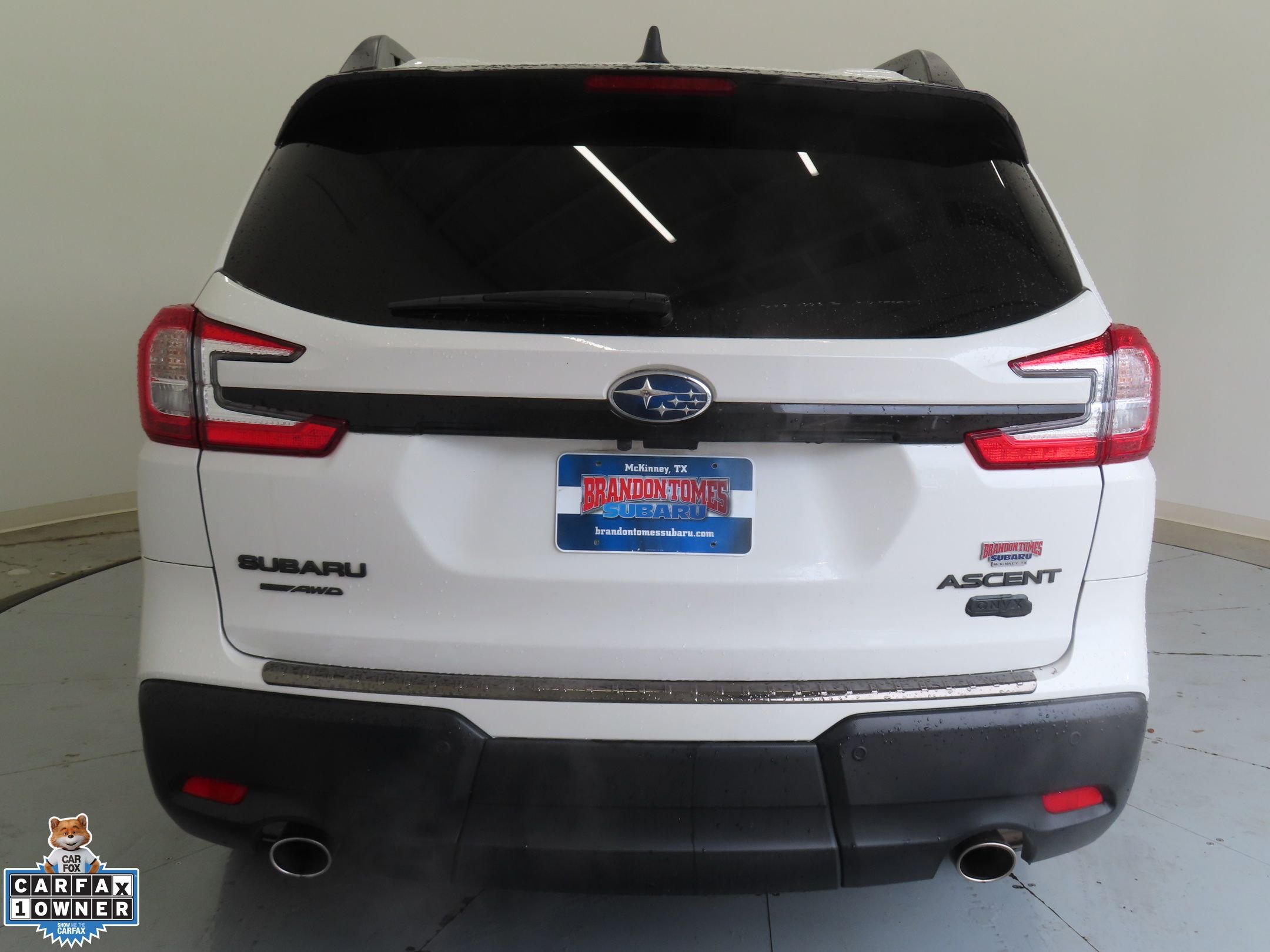 Used 2025 White Subaru Onyx Edition image 4
