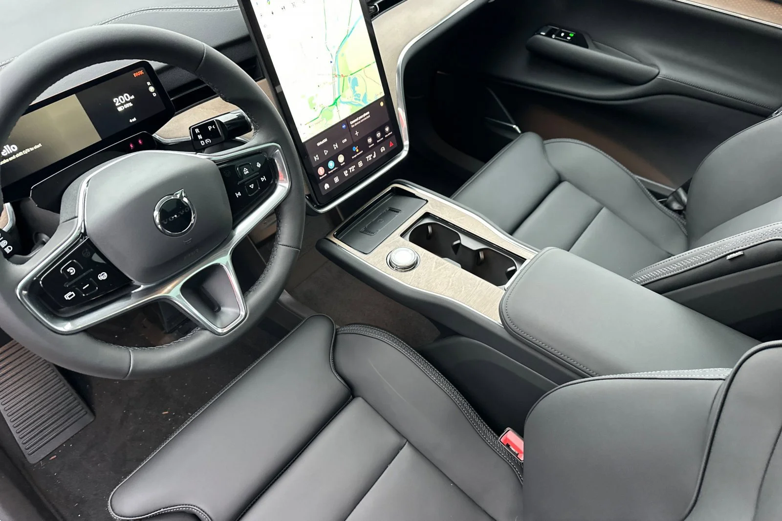 2025 Volvo EX90 Ultra - Photo 7