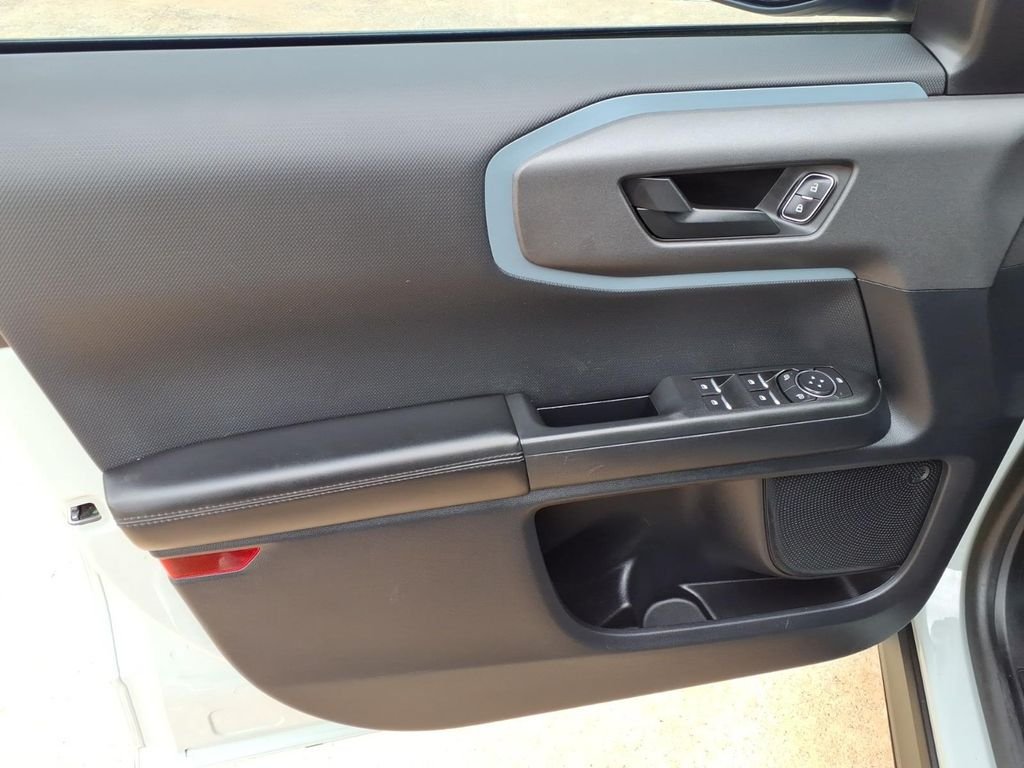 Used 2022 Green Ford Badlands image 16