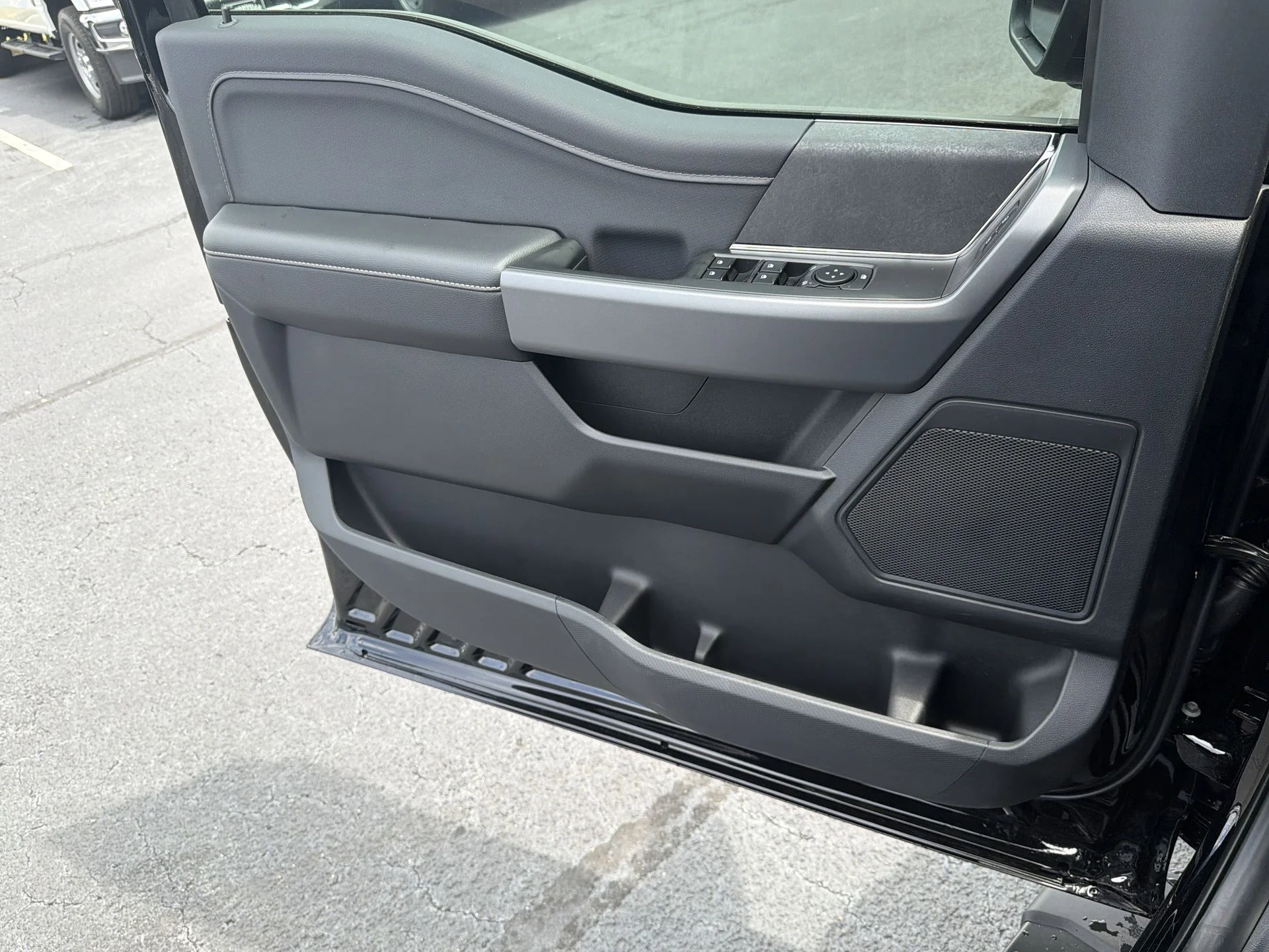 New 2026 Black Ford XLT image 23
