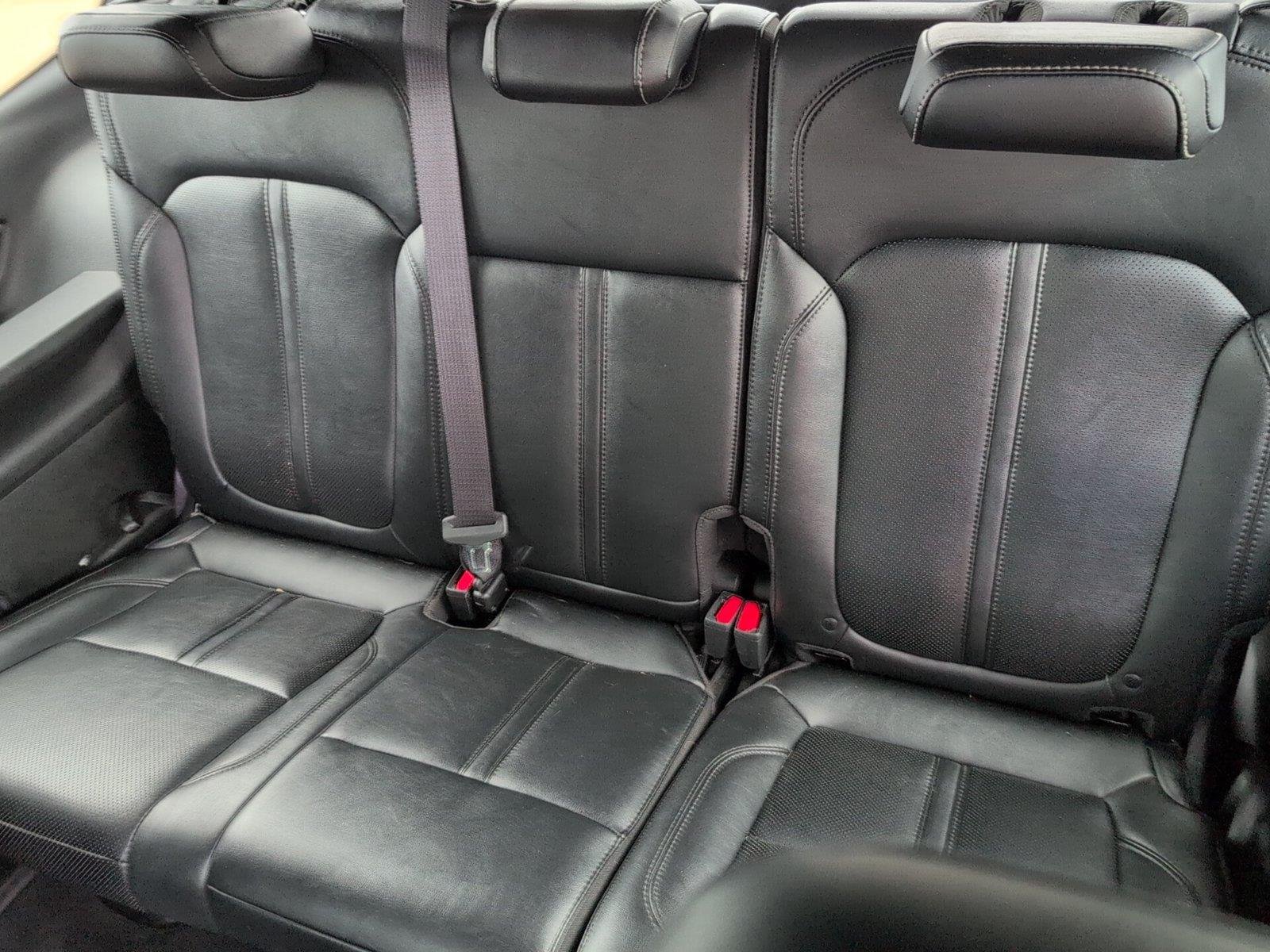 Used 2024 Velvet Red Pearlcoat Jeep Series II image 34