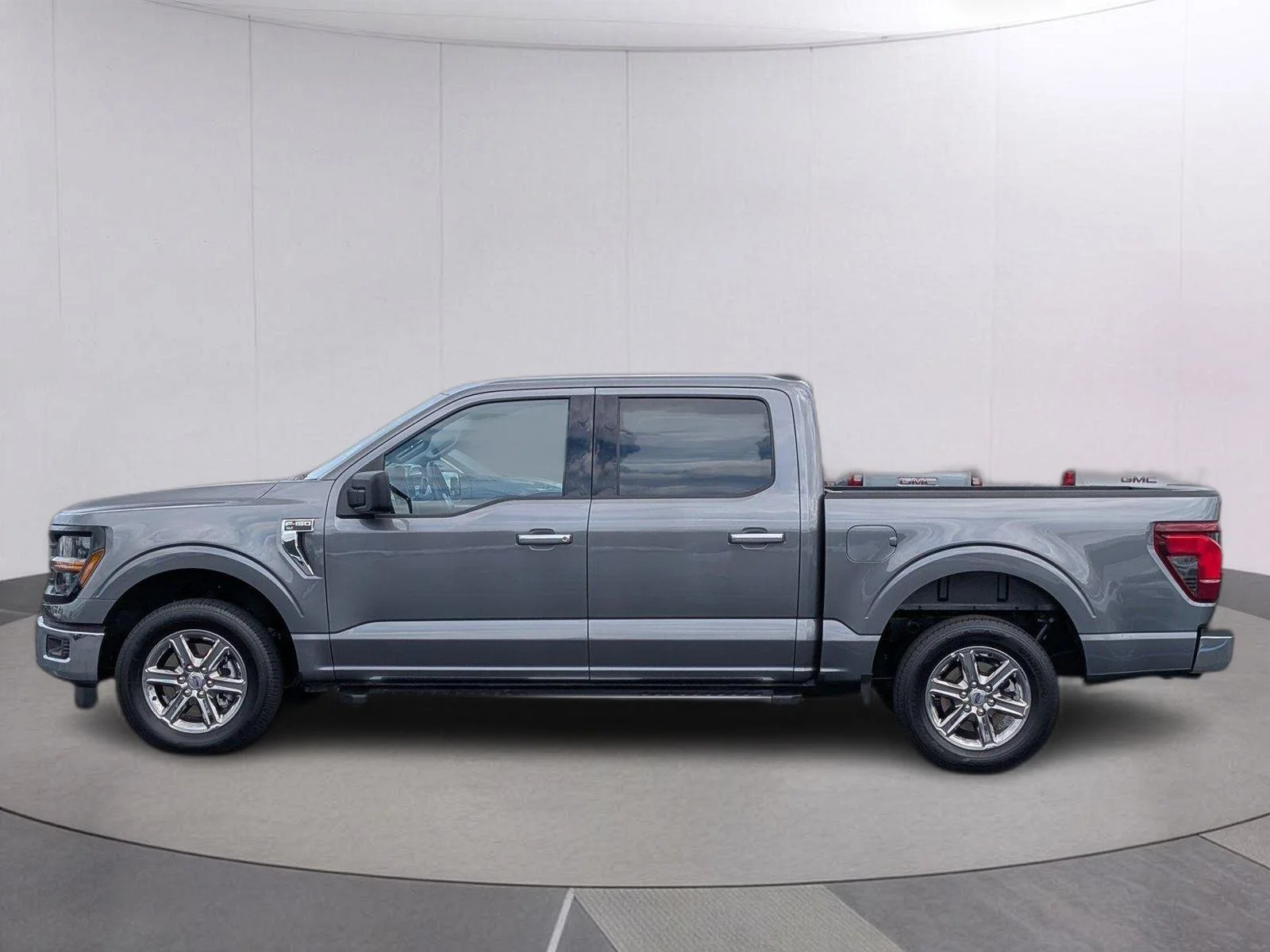 Used 2025 Carbonized Gray Ford XLT image 2