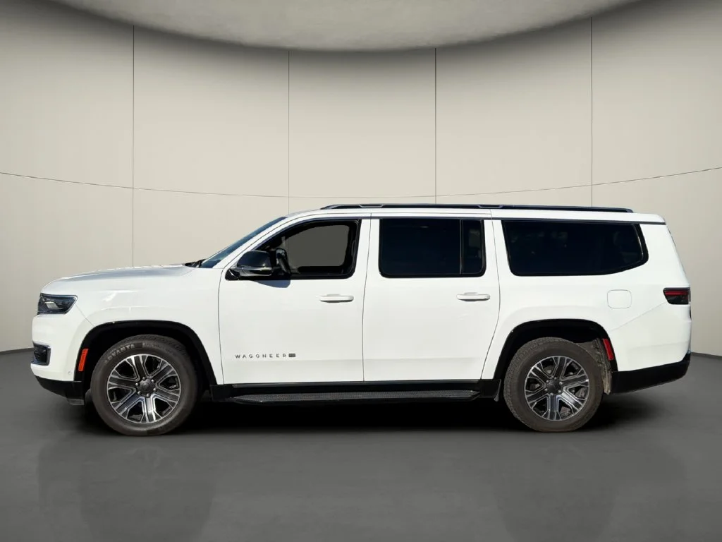 Used 2024 White Jeep Series II image 4