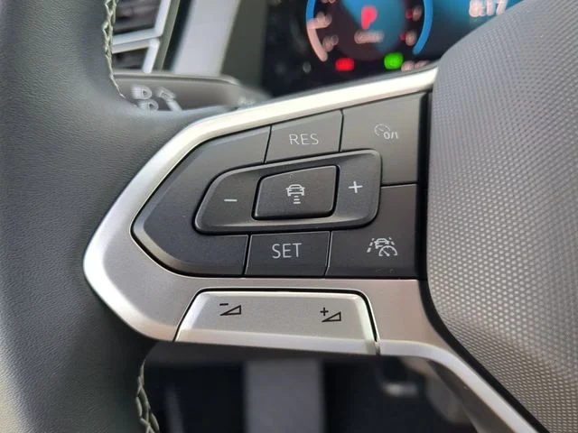 2026 Volkswagen Atlas Cross Sport SE w/Tech - Photo 29