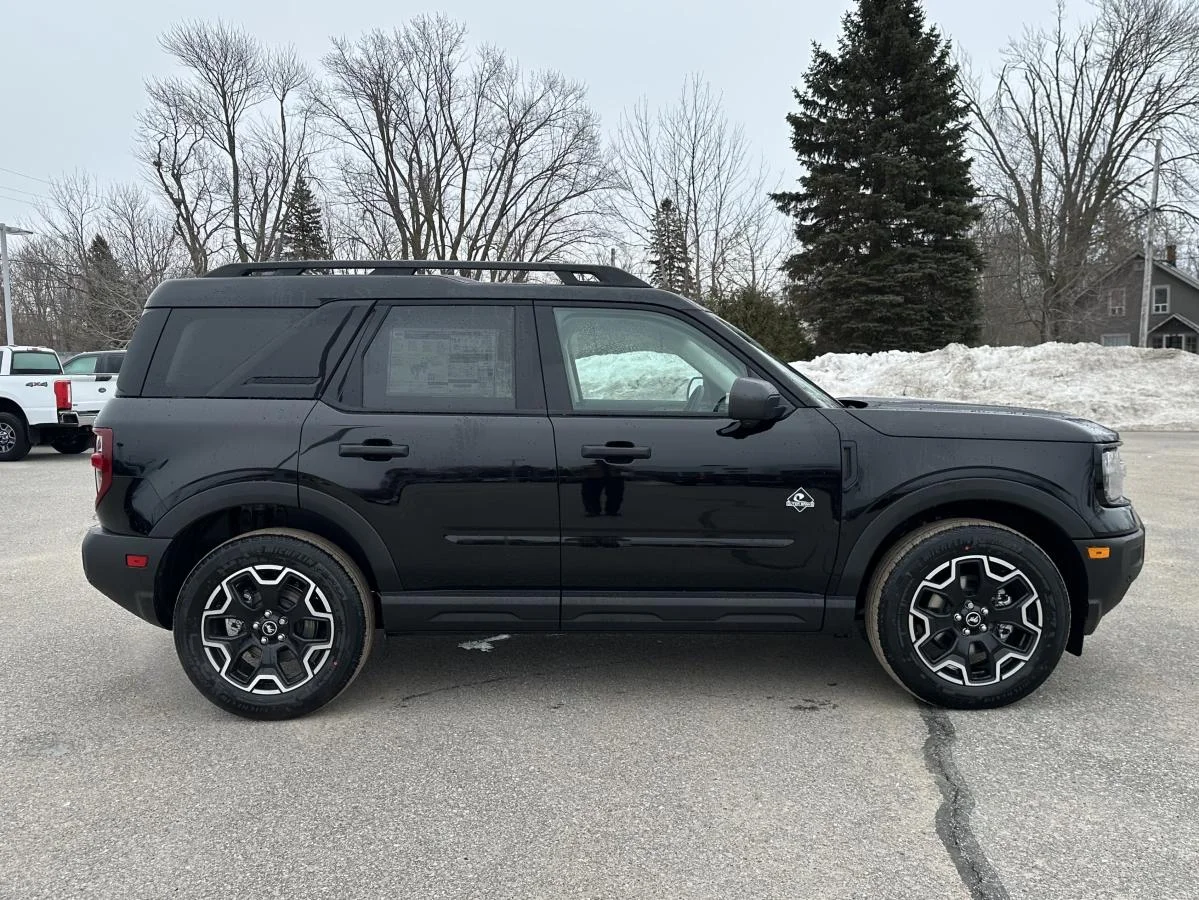 New 2026 Black Ford Outer Banks image 4