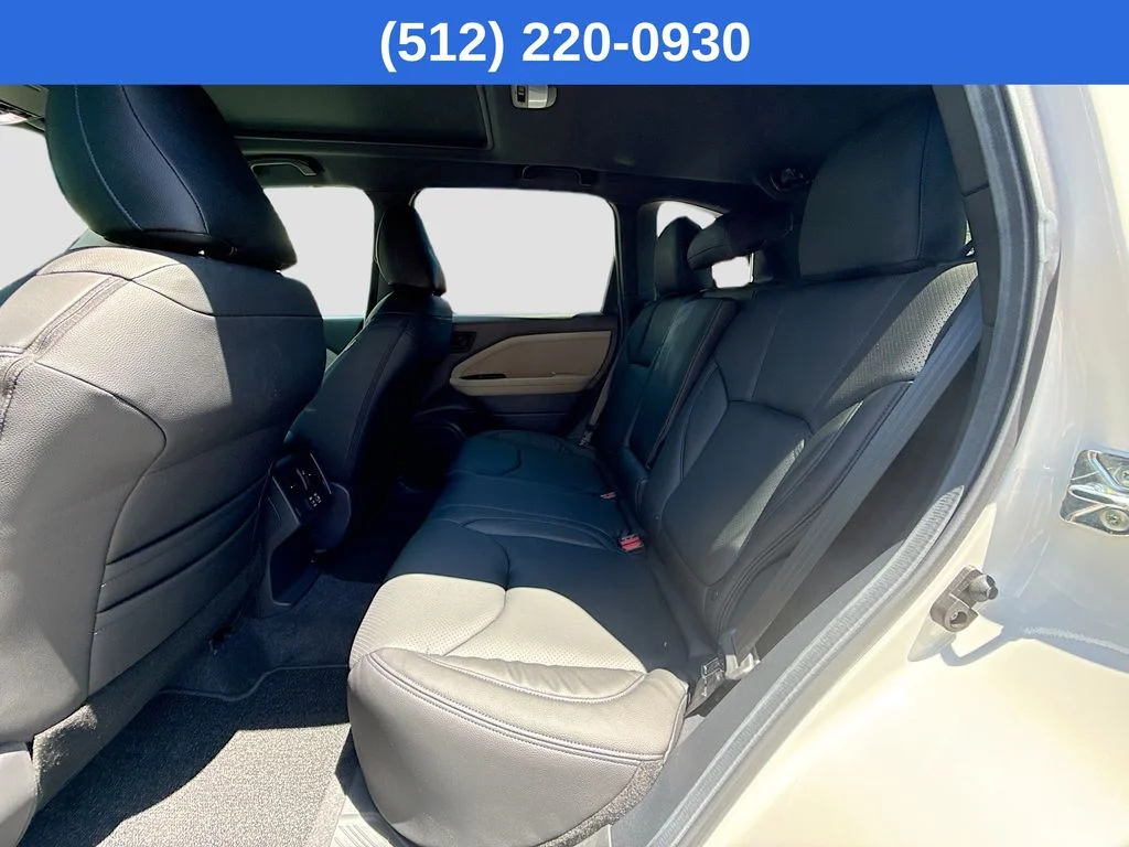 New 2026 White Subaru Premium image 30