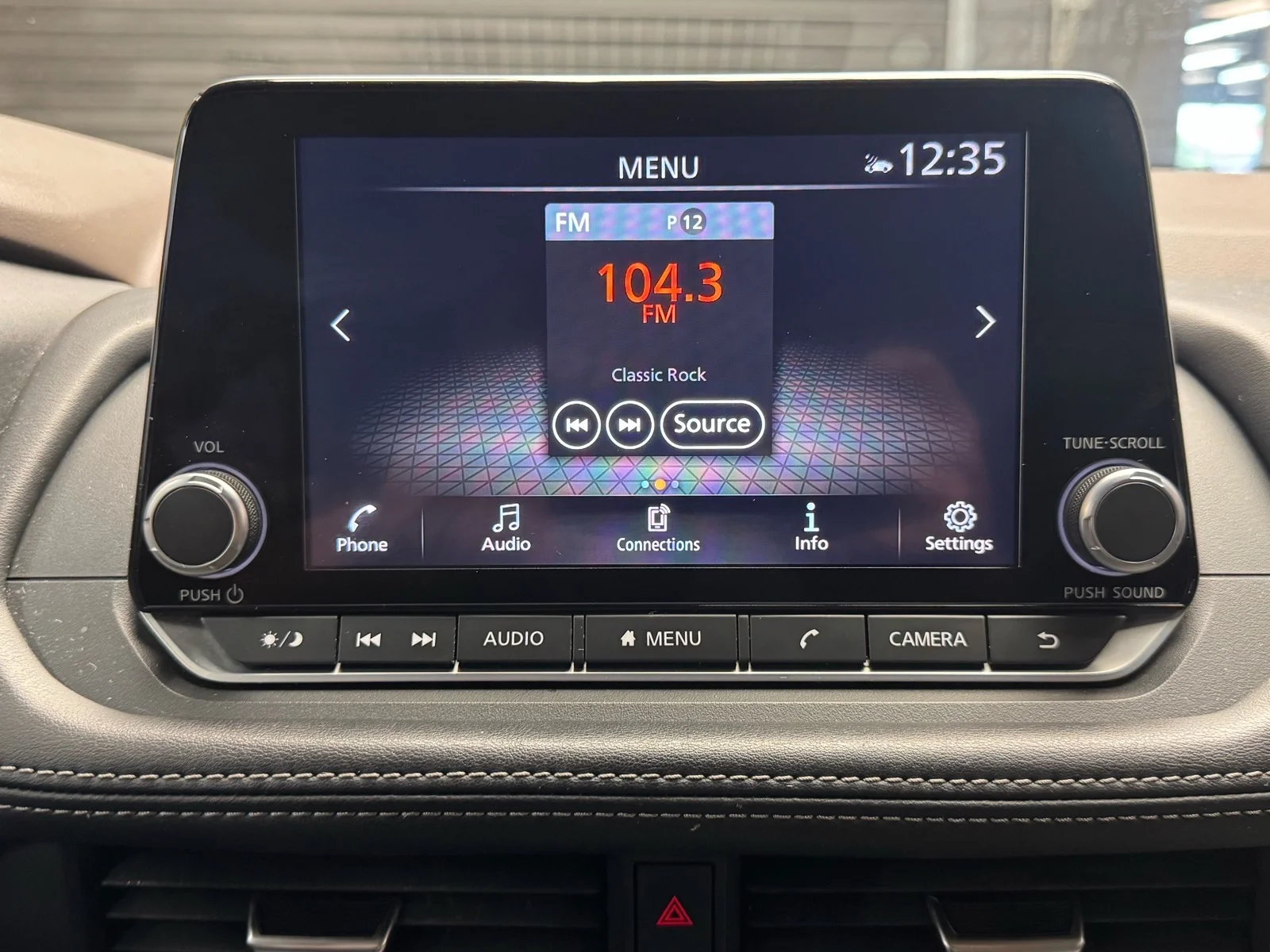 Used 2023 Super Black (kh3) Nissan SV image 15