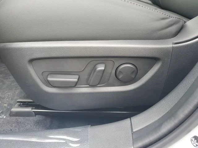 New 2026 Ceramic Metallic Mazda 2.5 S Select Sport AWD image 13