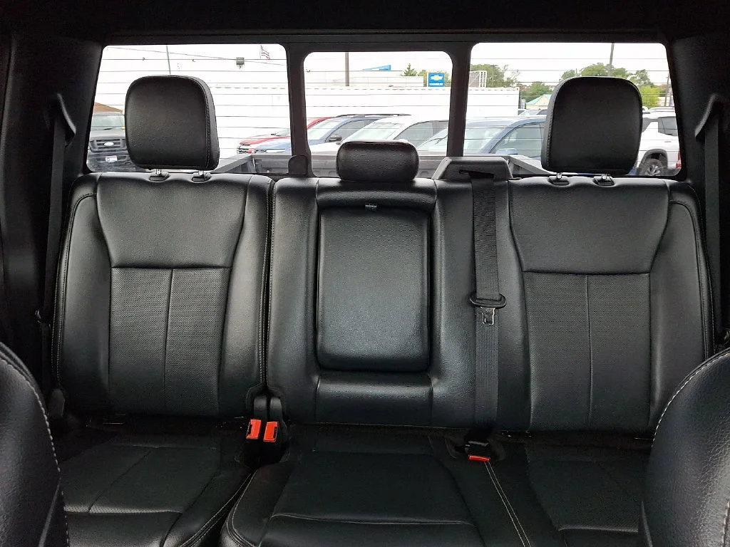 Used 2022 Black Ford LARIAT image 20