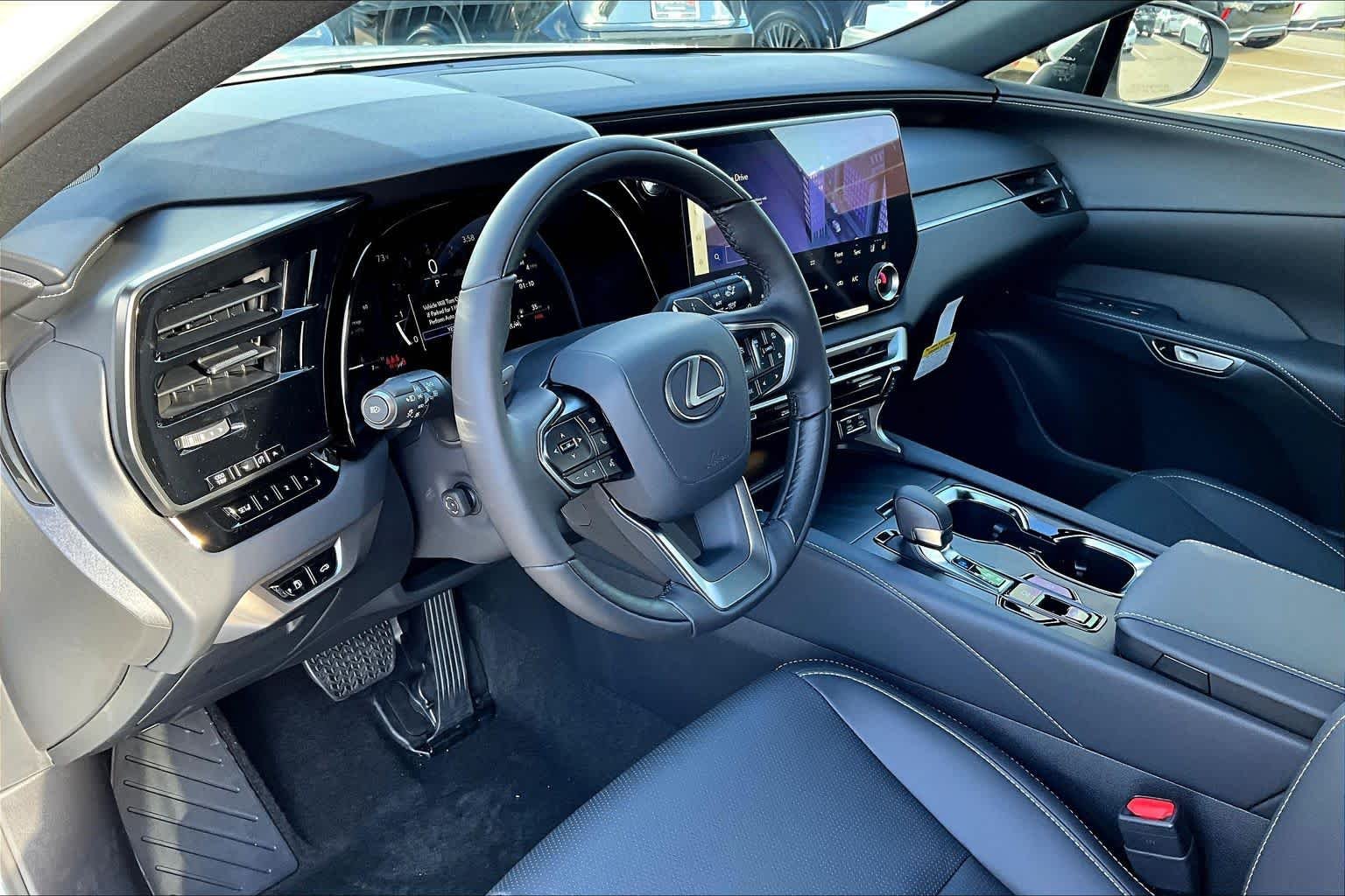 New 2026 Eminent White Pearl Lexus Premium+ image 8