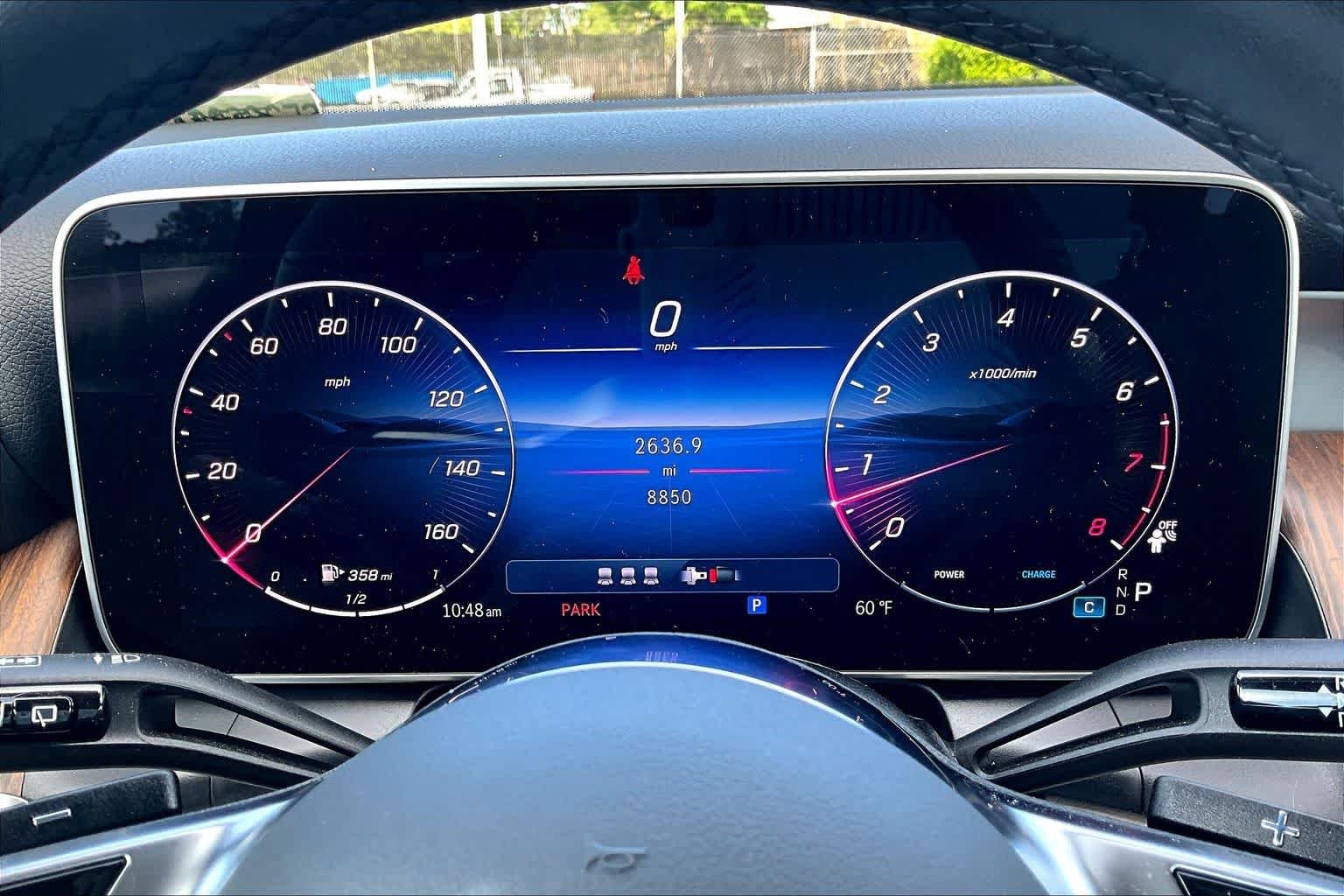 Used 2025 Polar White Mercedes-Benz GLC 300 image 26