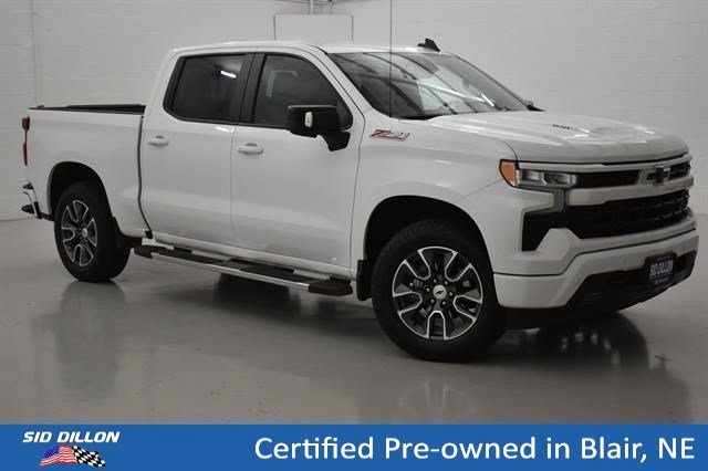 Certified Used 2024 Summit White Chevrolet RST image 13