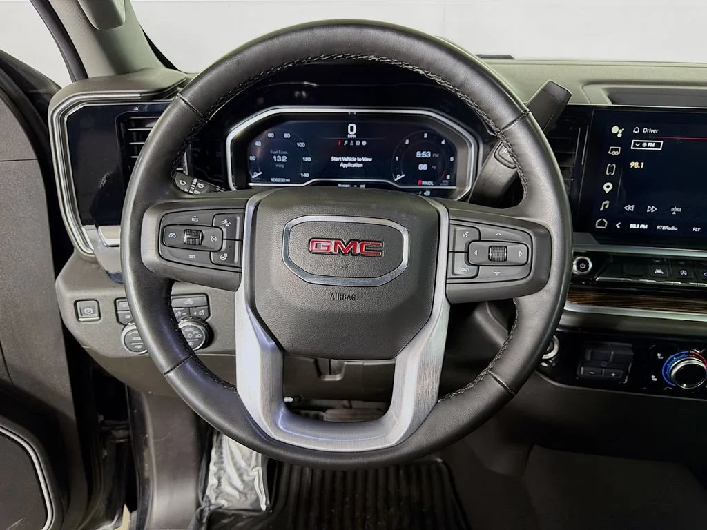 Used 2023 Onyx Black GMC Elevation image 13