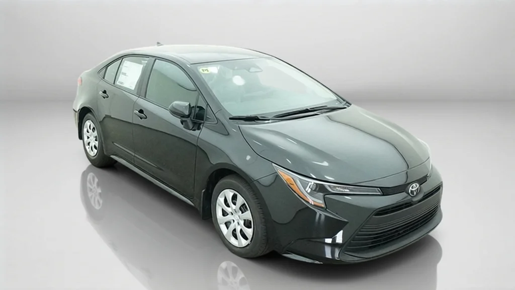 New 2027 Inked Toyota LE image 5
