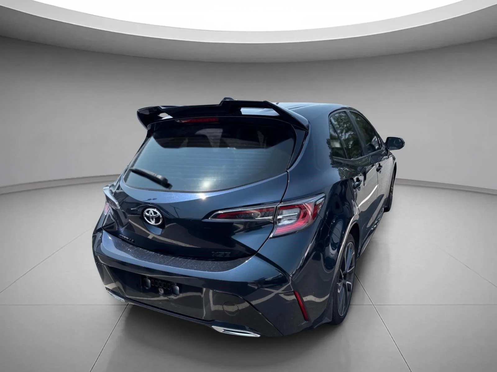 Used 2022 Galactic Aqua Mica TOYOTA XSE image 11