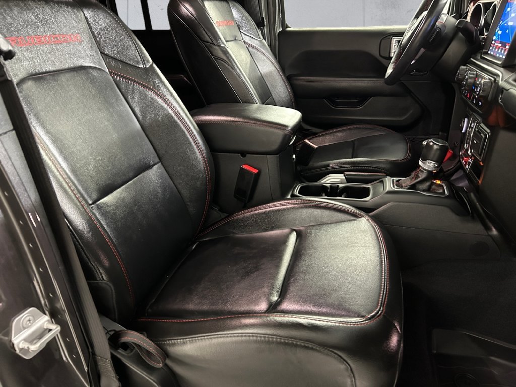 Used 2022 Gray Jeep Rubicon image 13