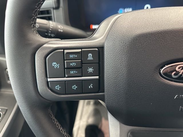Used 2025 White Ford XLT image 19
