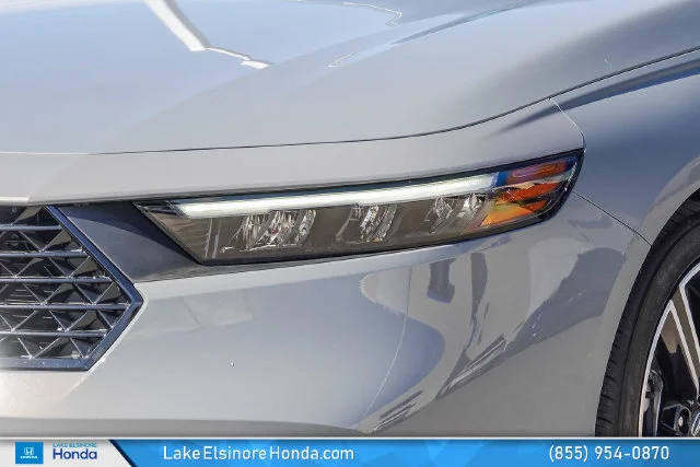 New 2026 Urban Gray Pearl Honda SE image 4