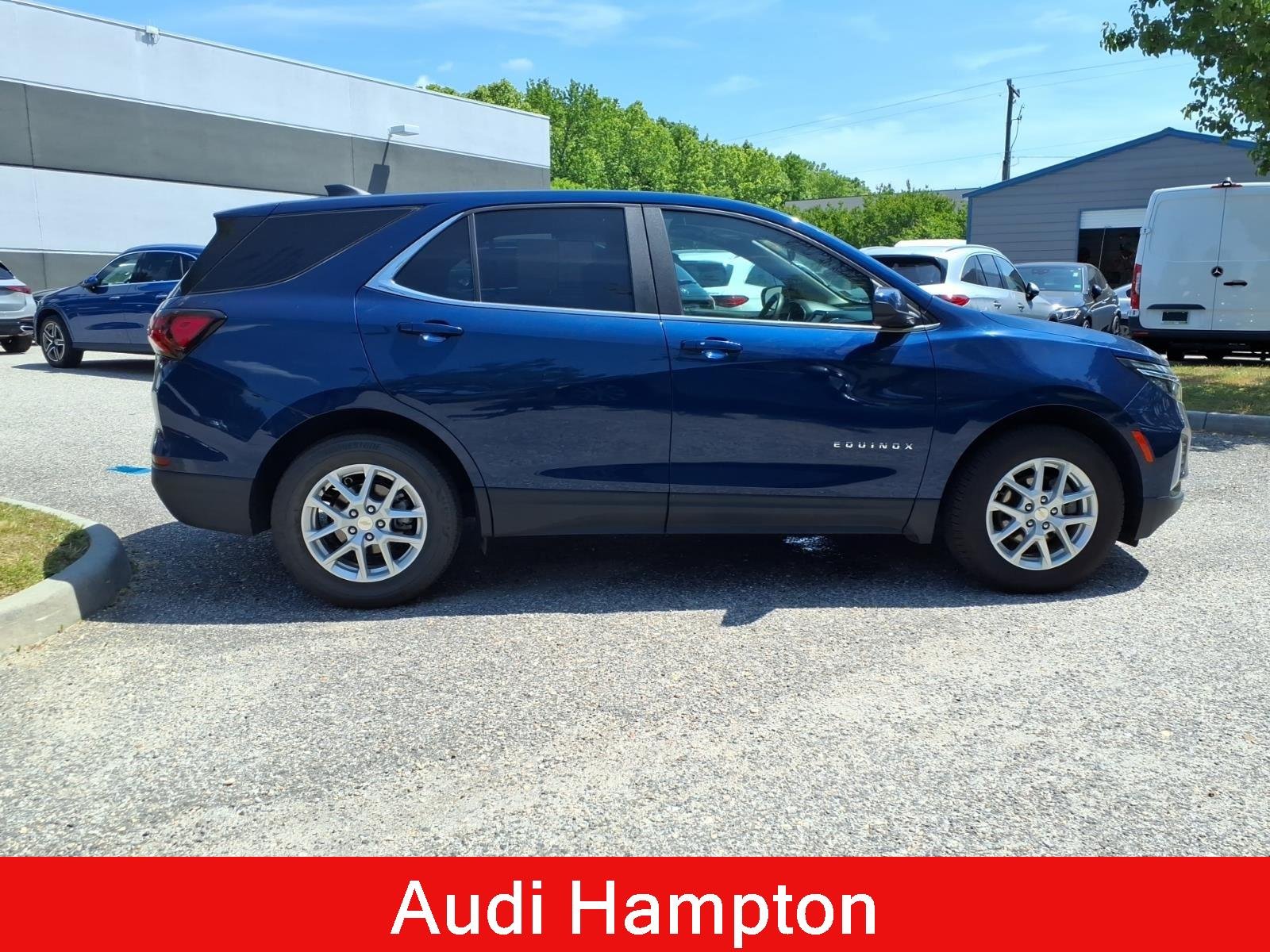 Used 2022 Blue Glow Metallic Chevrolet LT image 5