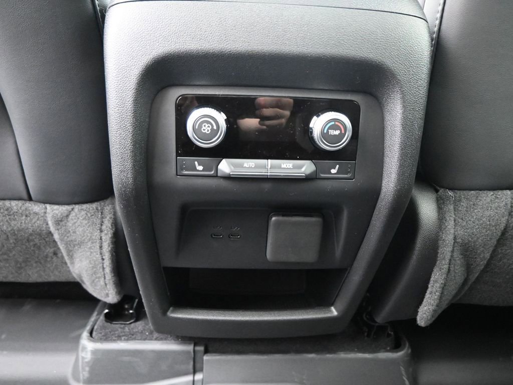 2026 GMC Acadia Elevation - Photo 20