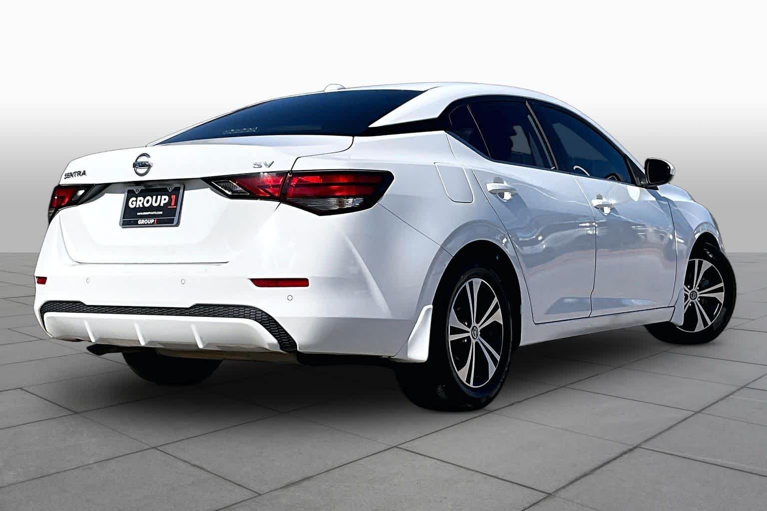 Certified Used 2021 Fresh Powder Nissan SV image 13