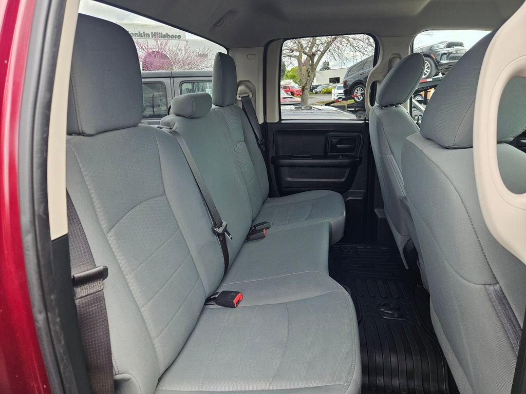 Used 2017 Delmonico Red Pearlcoat Ram Express image 29