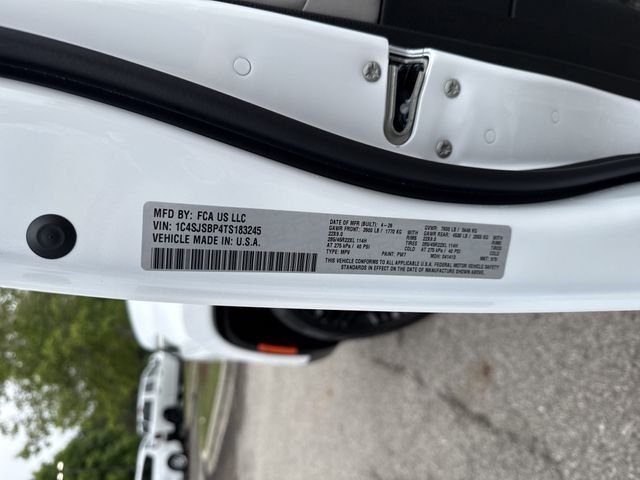 New 2026 White Jeep Limited Reserve image 34
