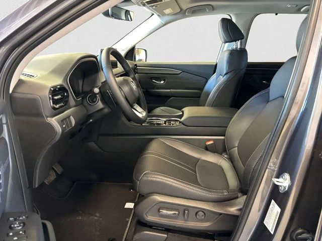 New 2026 Gray Honda Touring image 9