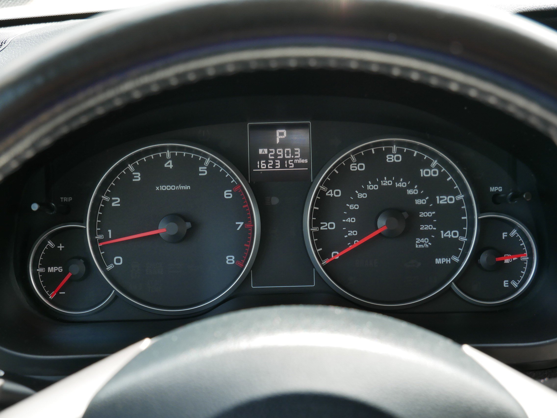 Used 2013 Satin White Pearl Subaru 2.5i Premium image 21