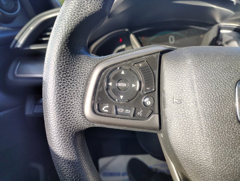 Used 2018  Honda EX image 24