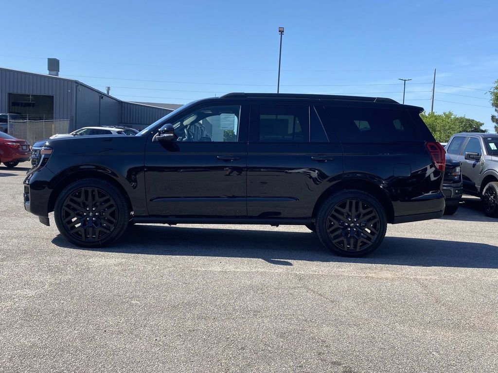 New 2026 Agate Black Metallic Ford Platinum® image 6